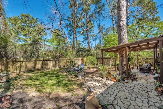 Building Photo - 116 W White Willow Cir