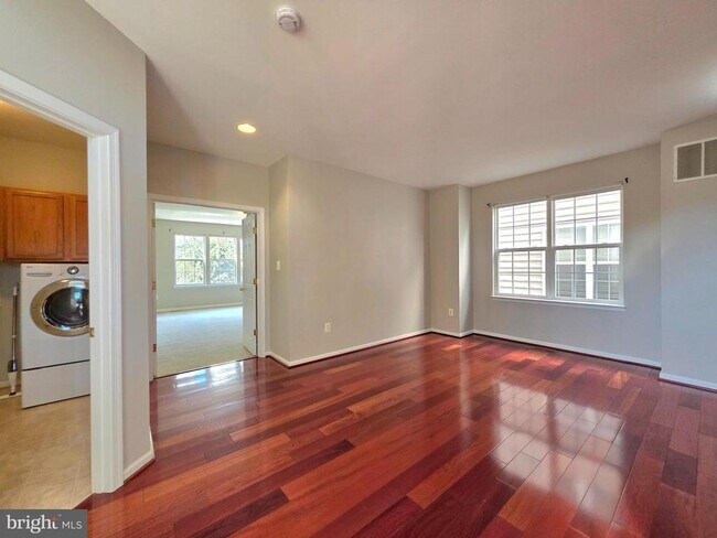 Building Photo - 8346 Middle Ruddings Dr