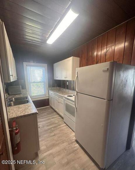 Building Photo - 1720 1st St N