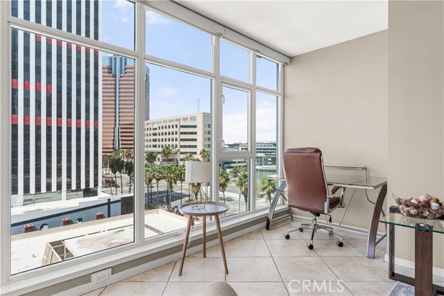 Building Photo - 400 W Ocean Blvd