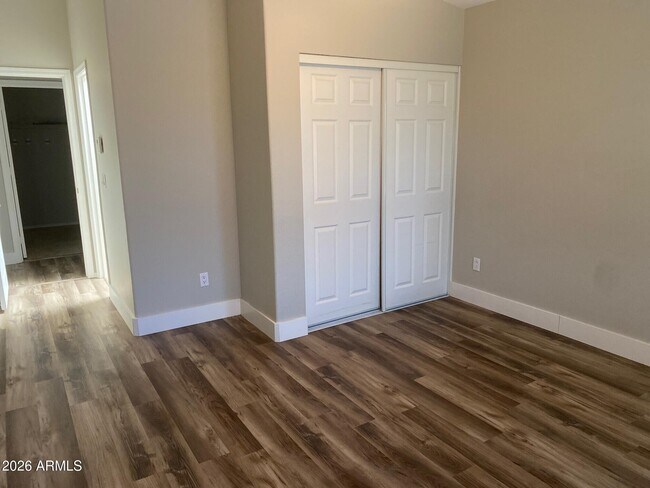 Building Photo - 1814 S Essex Cir