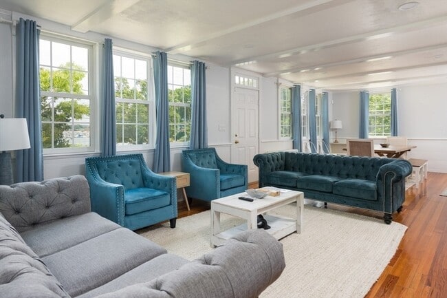 Building Photo - 16 Jefferson Shores Rd