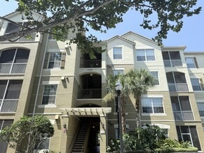 Building Photo - 3326 Robert Trent Jones Dr