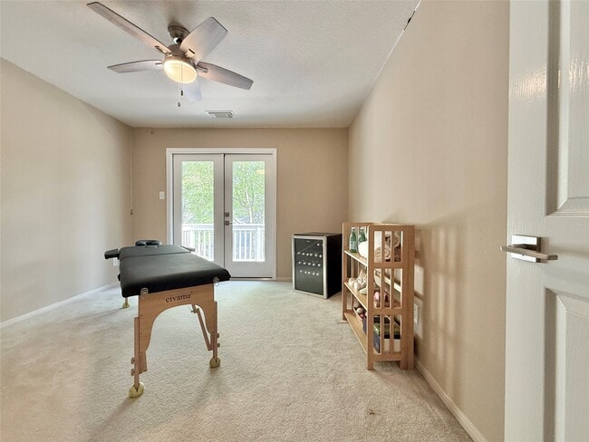 Building Photo - 251 N Maple Glade Cir