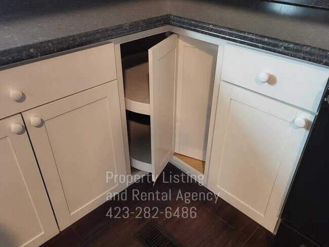 Building Photo - Vance Tank Road