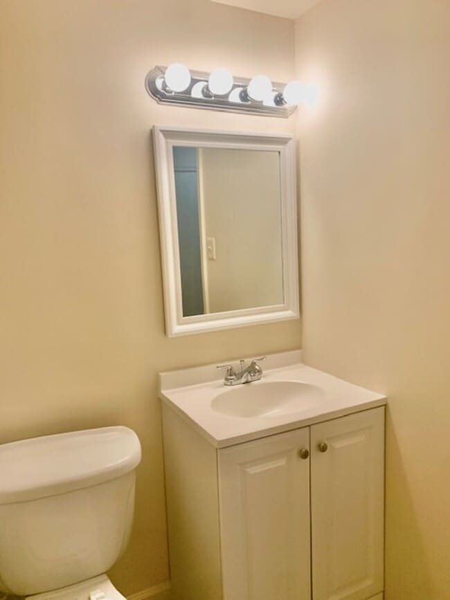 Building Photo - Welcome home!