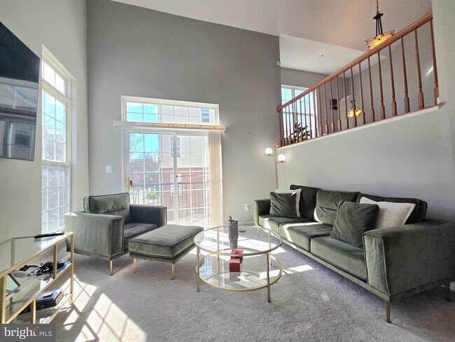 Building Photo - 1604 Post Oak Dr