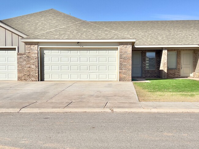Building Photo - Beautiful 3-Bedroom Home Near Texas Tech