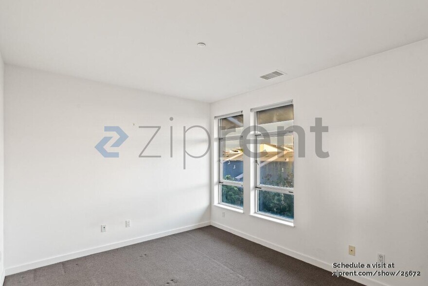 Building Photo - 2910 Mandela Pkwy