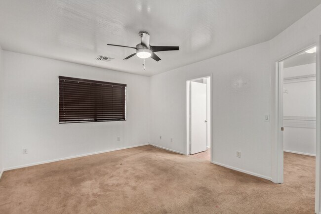 Building Photo - Single-Story 3 Bedroom Home in Rancho El Mirage