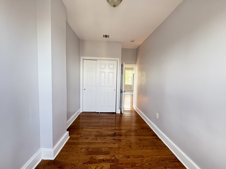 222 3rd St 7 - 224 3rd St