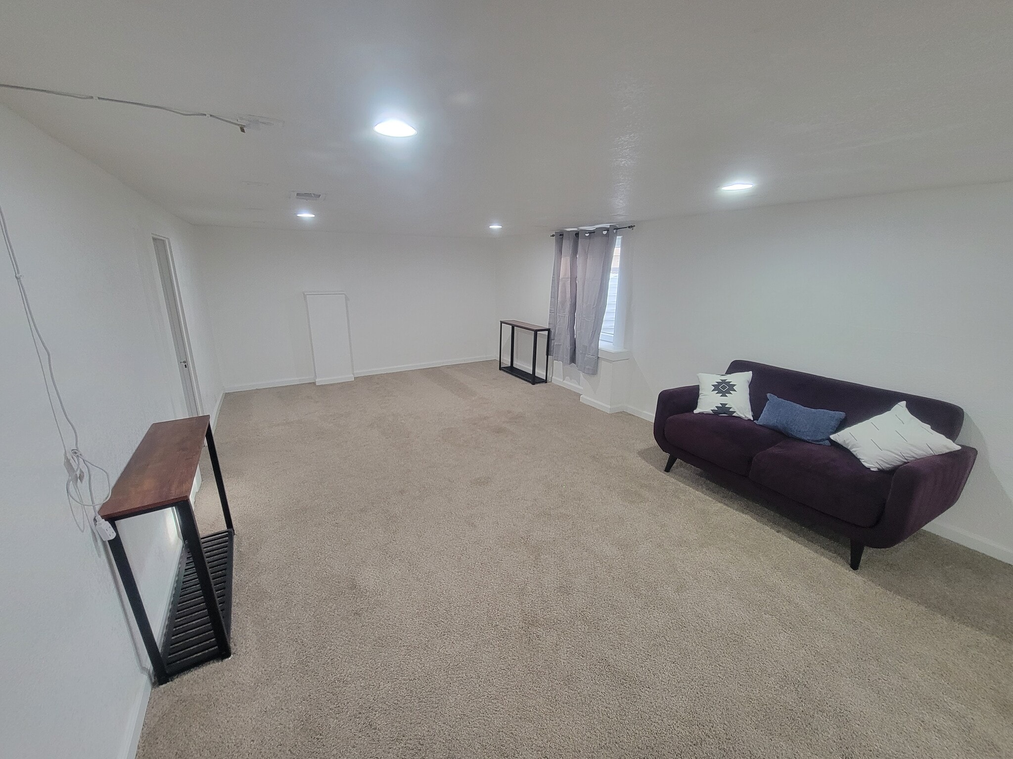 Basement - 5555 Alcott St