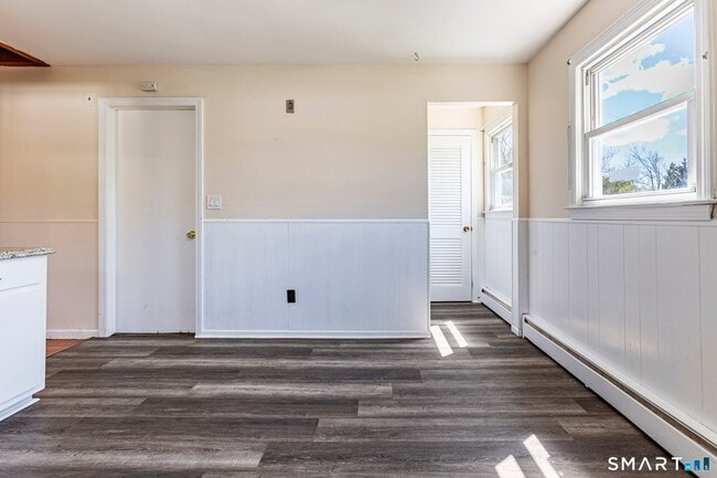 Building Photo - 117 Elizabeth Ann Dr