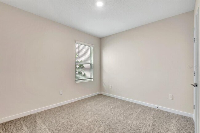 Building Photo - 18303 Wheathouse Pl