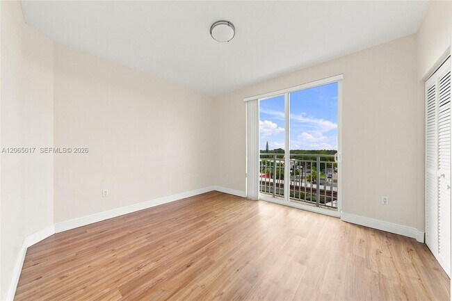 Building Photo - 7275 SW 90th Way