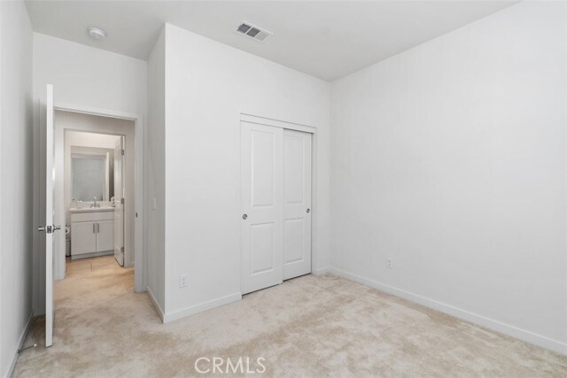 Building Photo - 503 Deeann