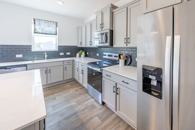 Building Photo - 3 Bedroom Townhome off Poplar Tend Rd - New Construction Towns at Cliffwood