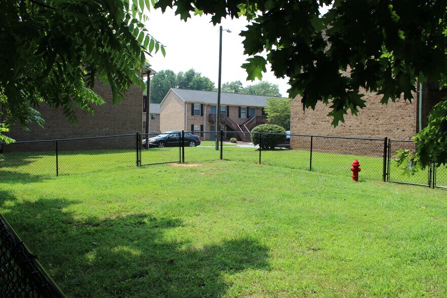 Linville Ridge Apartments 317 Linville Ridge Ct WinstonSalem NC