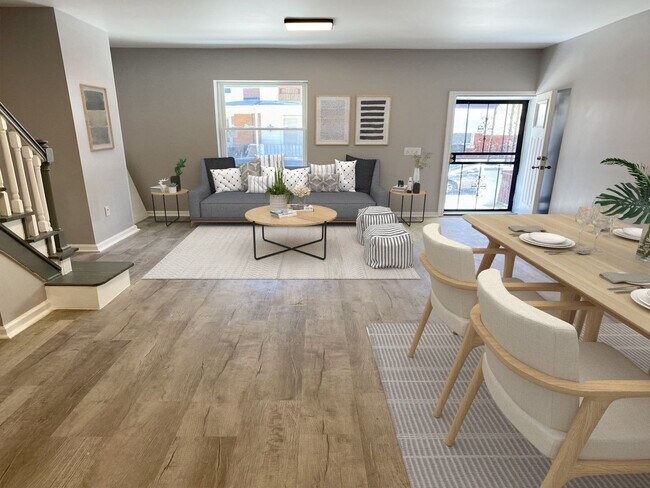 Building Photo - Beautifully Renovated 3-Bedroom Townhouse ...