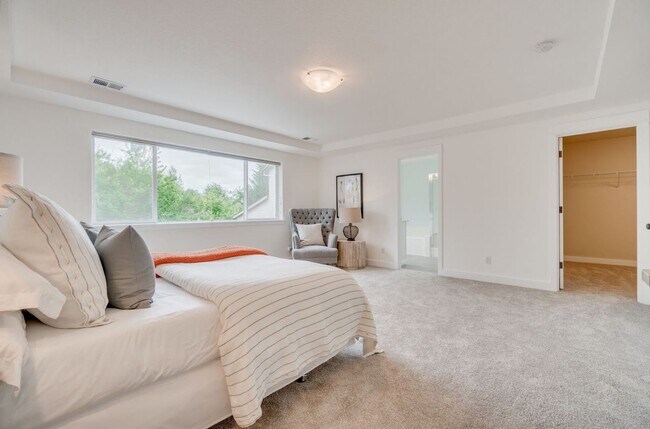 Building Photo - Stunning Bethany Home with 3,111 Sq Ft, Four Bedrooms + Dedicated Office & Covered Backyard Deck