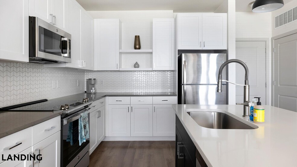 Building Photo - 11214 N FM 620