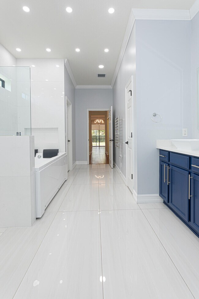 Building Photo - 3352 Siena Cir