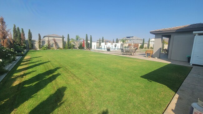 Building Photo - 3701 Parterre Ct