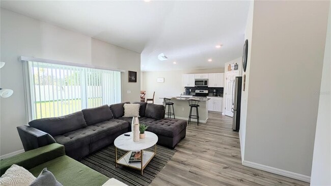 Building Photo - 5365 Maddie Dr