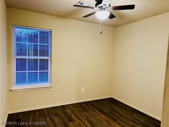 Building Photo - 6510 Huntington Ct