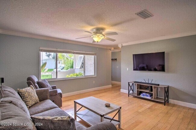 Building Photo - 1640 Coquina Dr