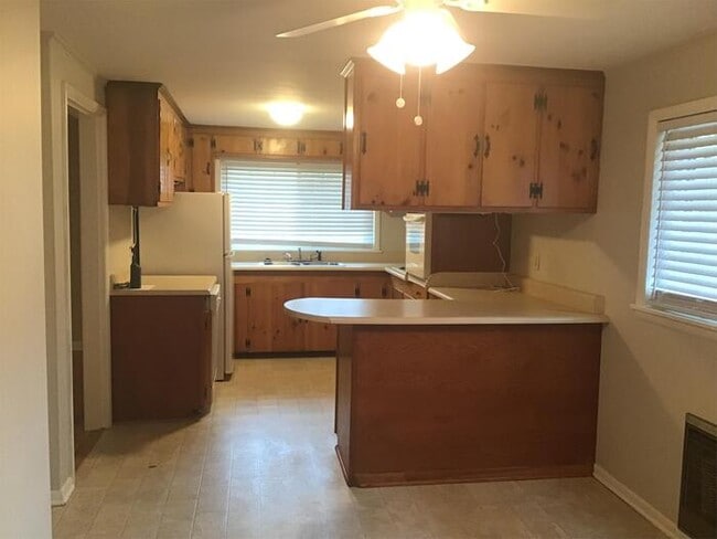 Building Photo - 9179 Segers Rd