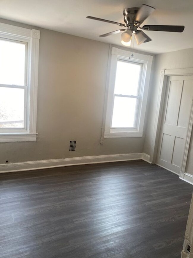 Building Photo - Cozy 3 Bedroom Home In East Baltimore