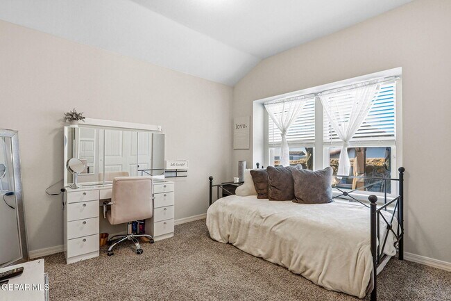 Building Photo - 261 Penbridge Pl