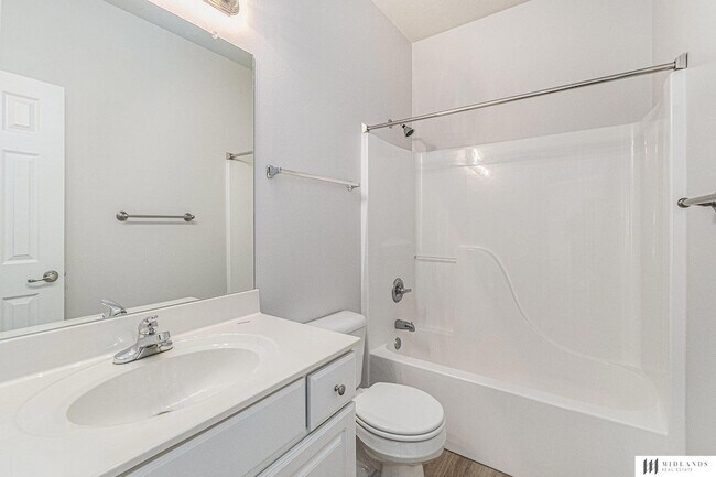 Building Photo - 4851 S 187th Ave