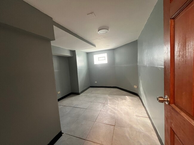 11431 S King Dr - 11431 S King Dr Chicago IL 60628 | Apartment Finder