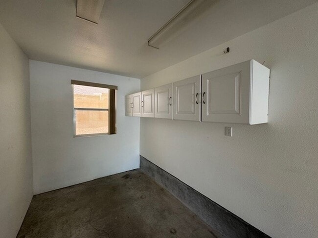 Building Photo - 2BR + 2 BONUS ROOMS with 54 foot Long Boat/Toys DEEP Garage