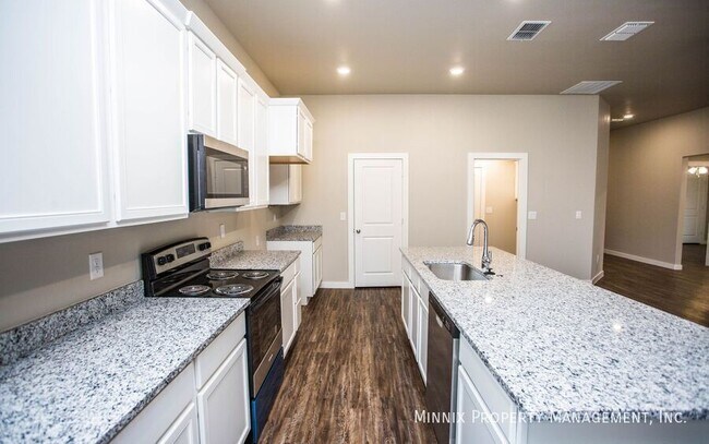 Building Photo - 2150 Kirksey Ave