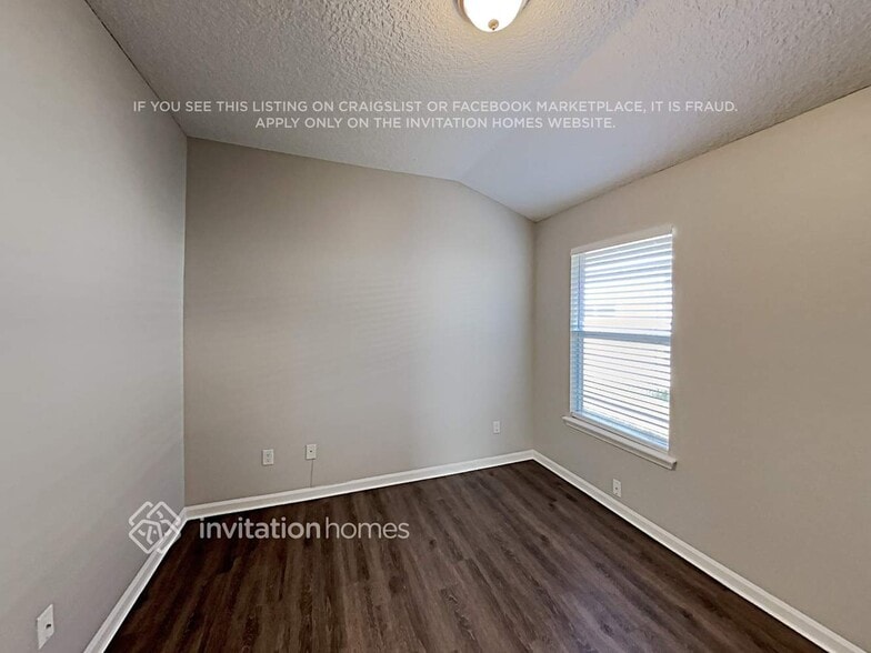Building Photo - 540 Millhouse Ln
