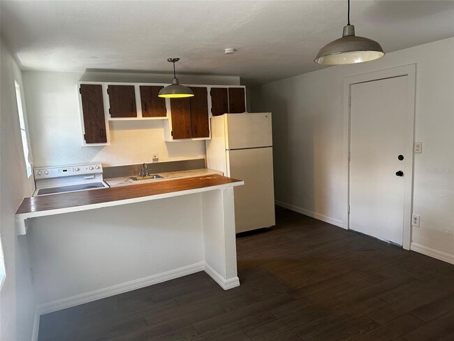 Building Photo - 5310 S Ridgewood Ave