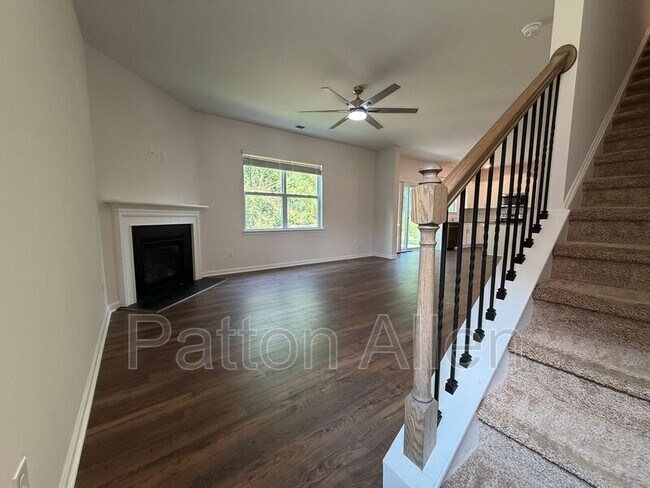 Building Photo - 138 Marathon Ln