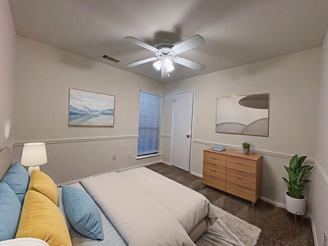 Building Photo - Charming 3-bed 2-bath Home Birdville ISD!