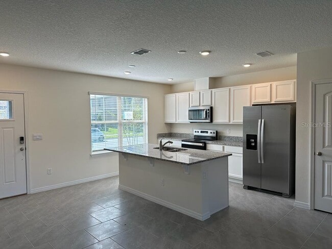 Building Photo - 17077 Water Spring Blvd