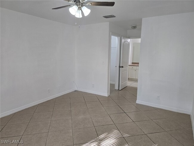 Building Photo - 4325 Garden Blvd