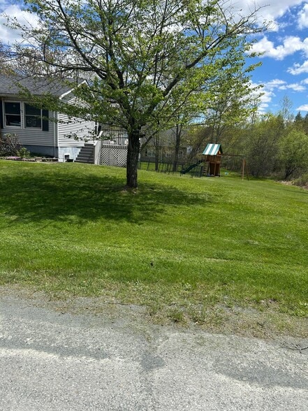 Building Photo - 47 Lakeland Dr