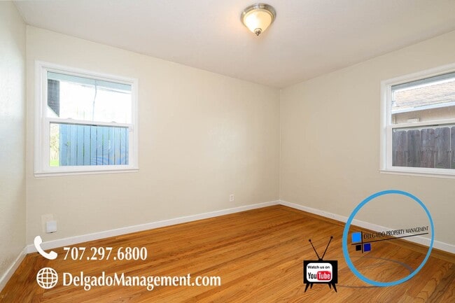 Building Photo - Ranch style 3 bedroom home