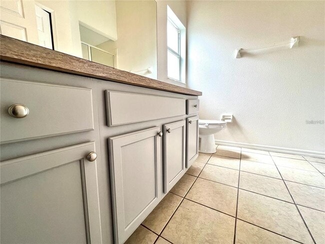Building Photo - 1140 Cedarwood Way