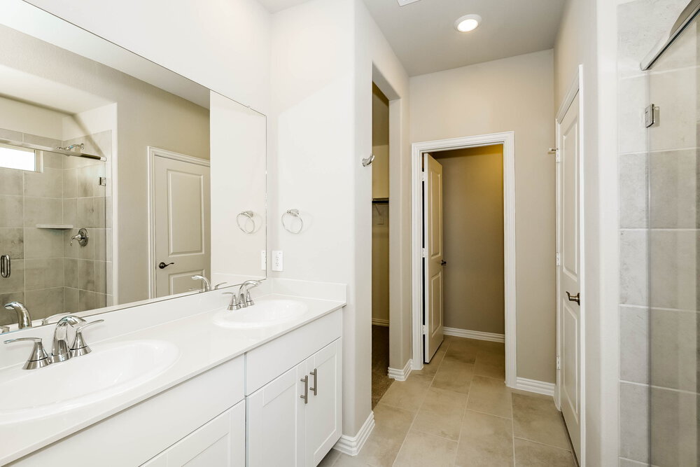 Building Photo - 1223 Paintbrush Dr
