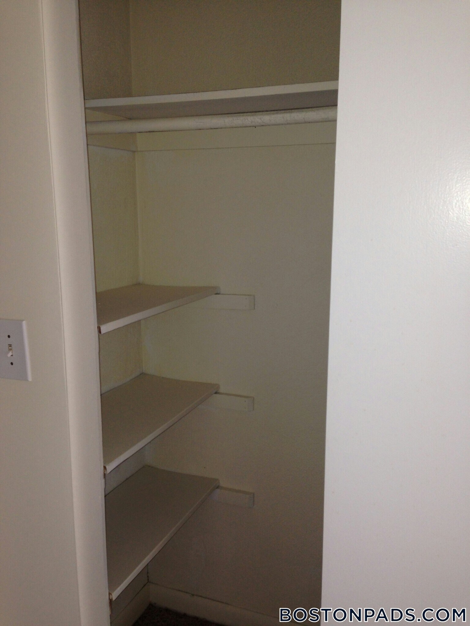 Building Photo - 245 Main St