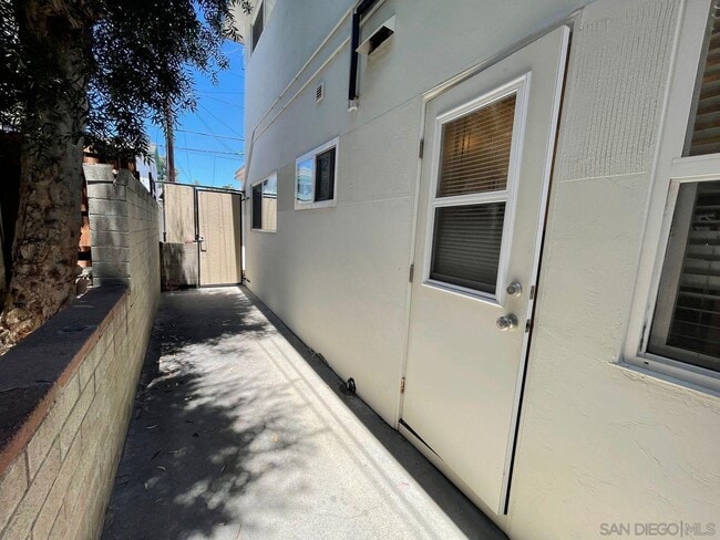 Building Photo - 2254 Garnet Ave