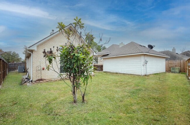 Building Photo - 2710 Falcon Knoll Ln